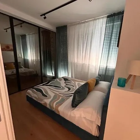 E&f Luxury דירה בארי